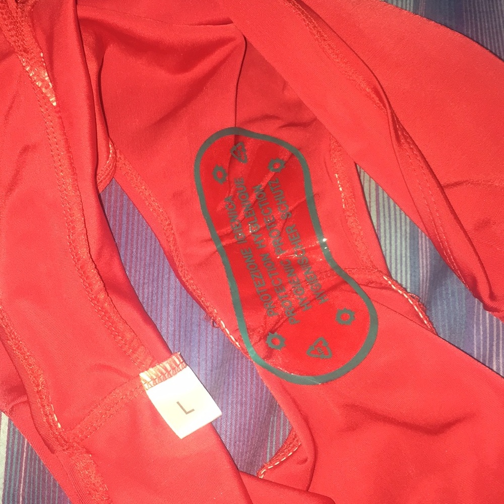 Red ROMWE bikini 👙 - Picture 7 of 7